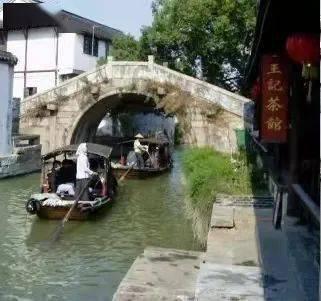 紫色魔法师守城中文版